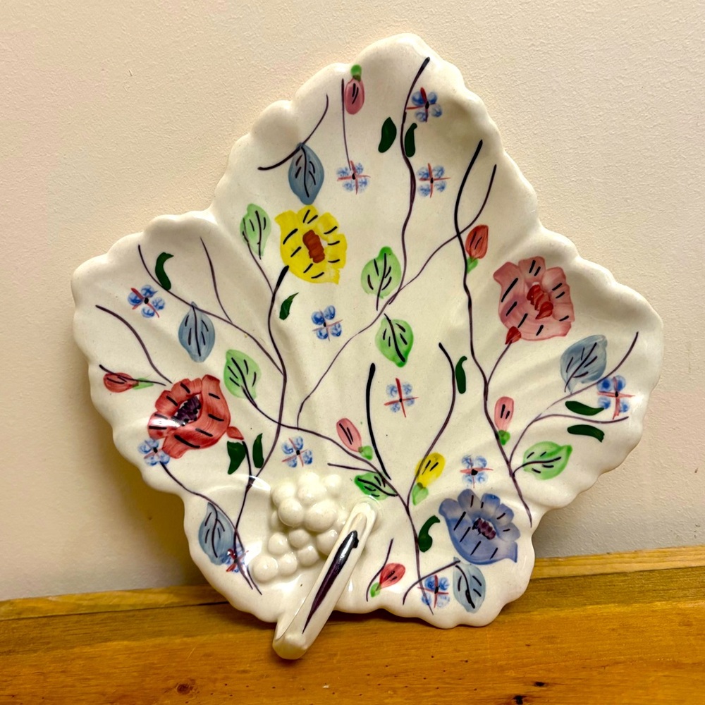 Vintage Blue Ridge Pottery Leaf Plate